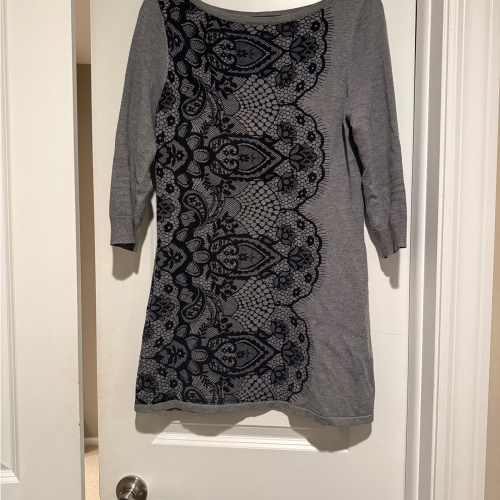 White House Black Market Sweater Dress Size Medium Black Gray 3/4 Sleeves Womens